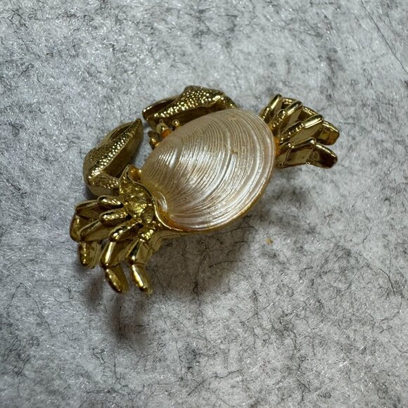 Gold-Tone Crab Brooch With Shell Accent Vintage Jewelry Pin Jelly Belly - Picture 2 of 4